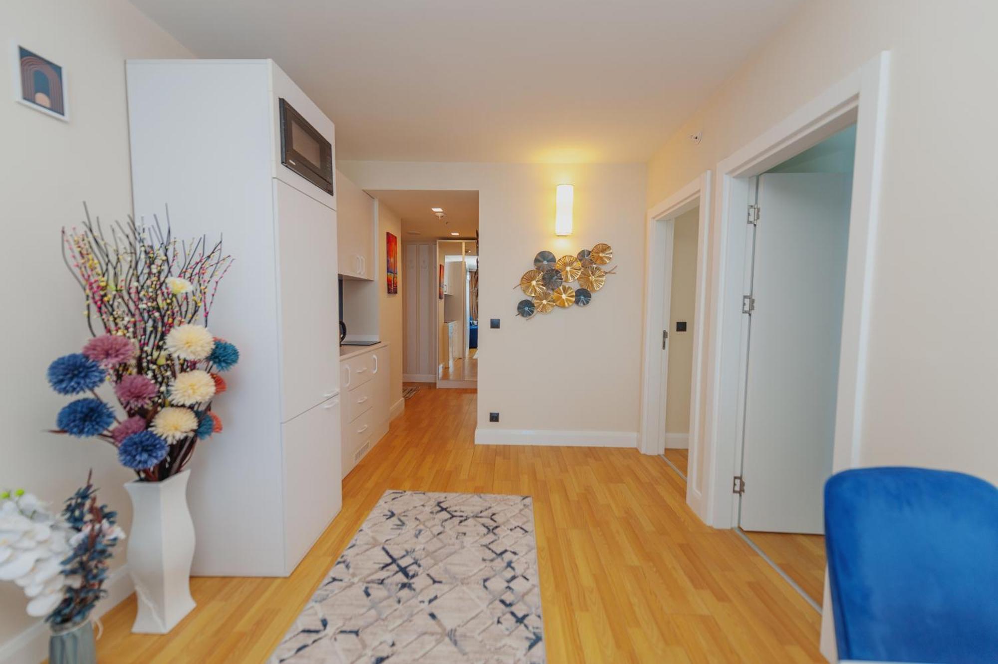 Orbi City Luxury Towers Aparthotel Batumi Bagian luar foto